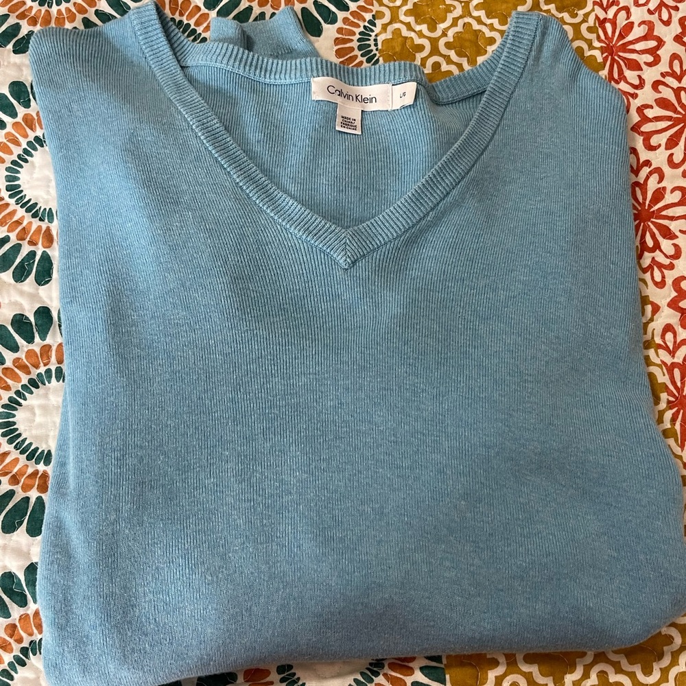 Calvin Klein Sweater